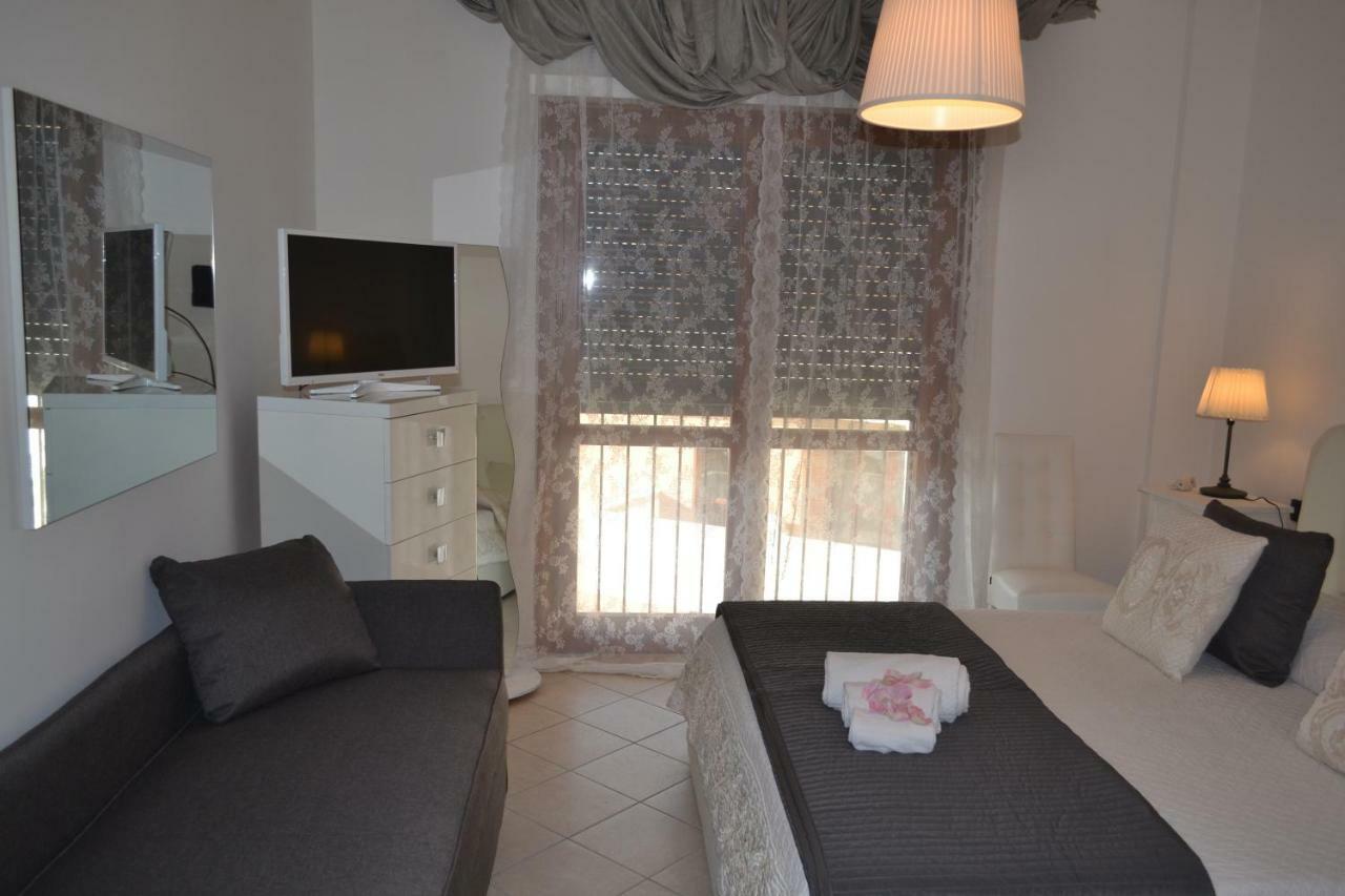 Airport & Fair Suite Apartments Fiumicino Exterior photo